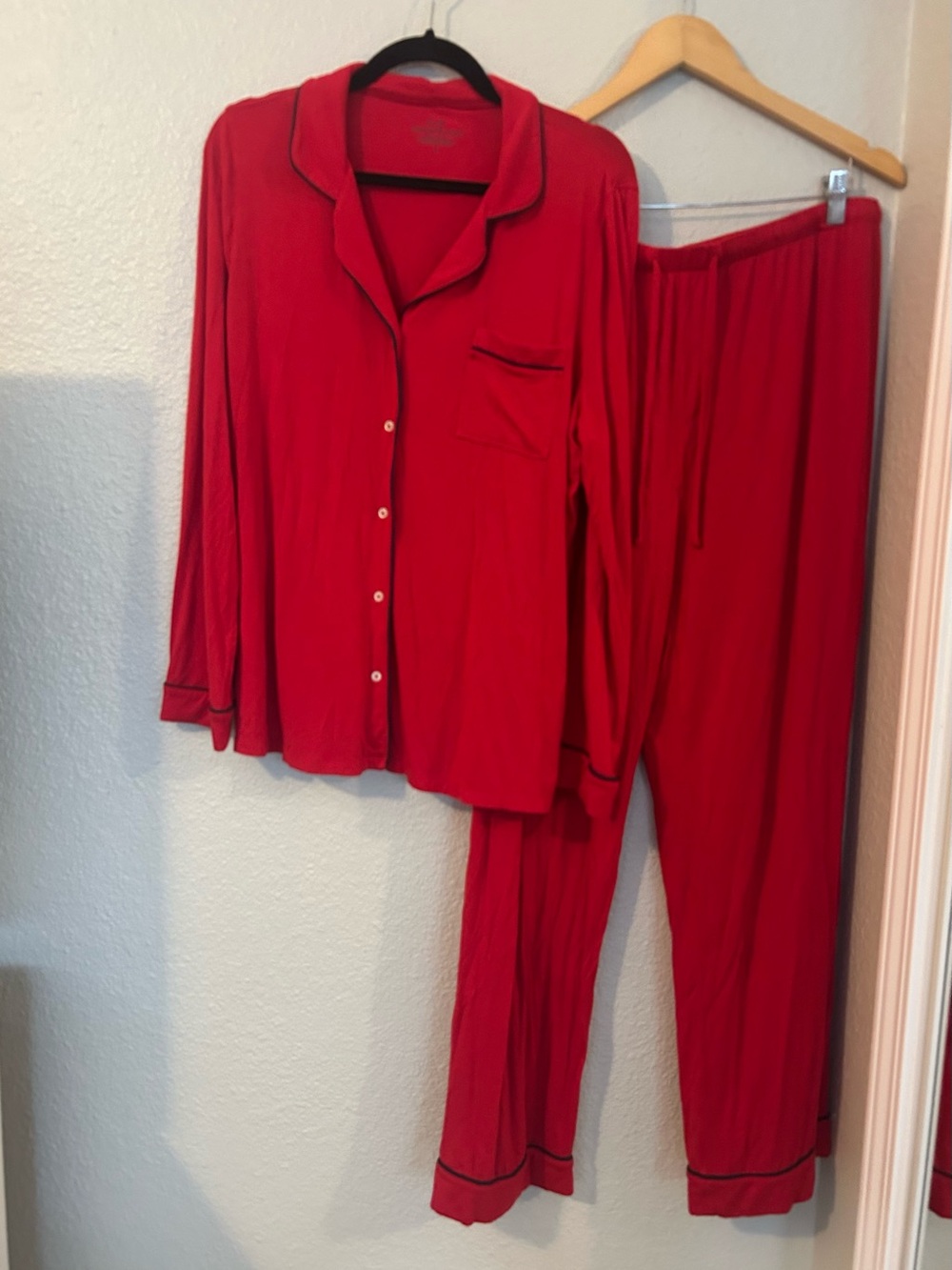 VINEYARD VINES RED WINE PJ SET